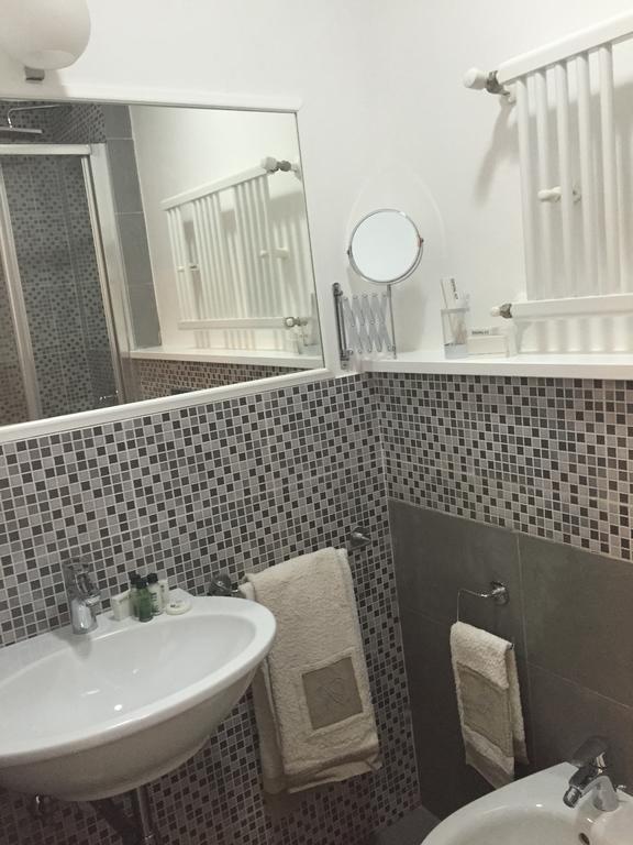 B&B Le Vibrazioni Roma Cameră foto