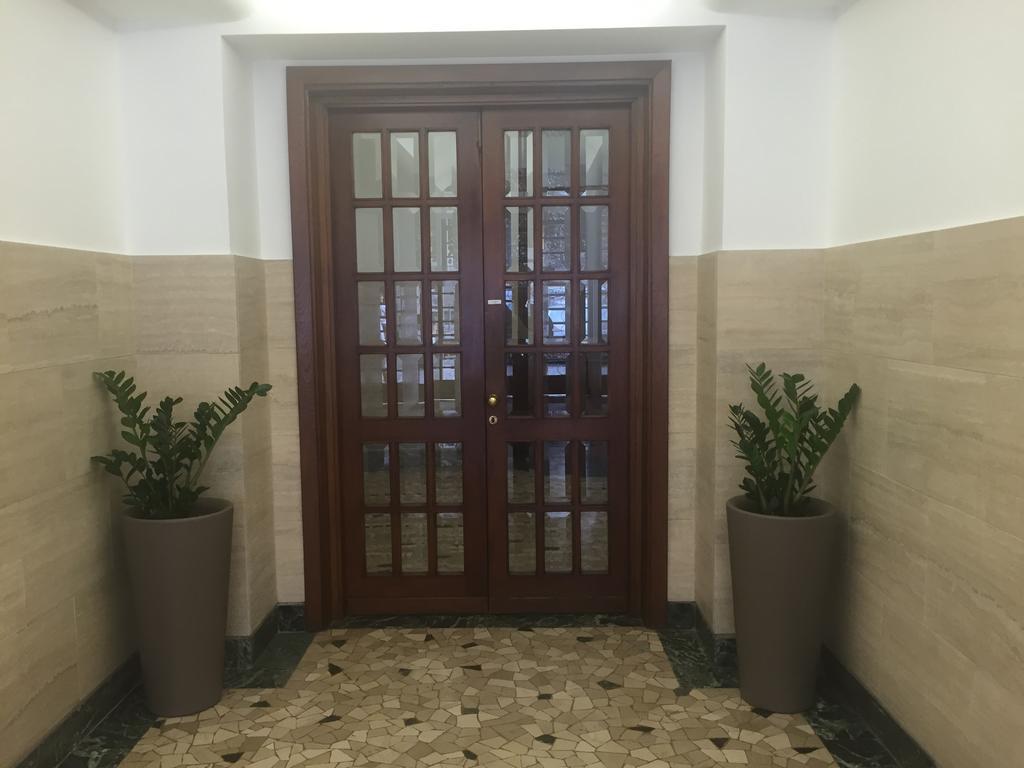 B&B Le Vibrazioni Roma Exterior foto